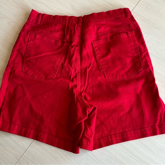 Women’s Joneswear Sport stretch Shorts - Picture 2 of 3